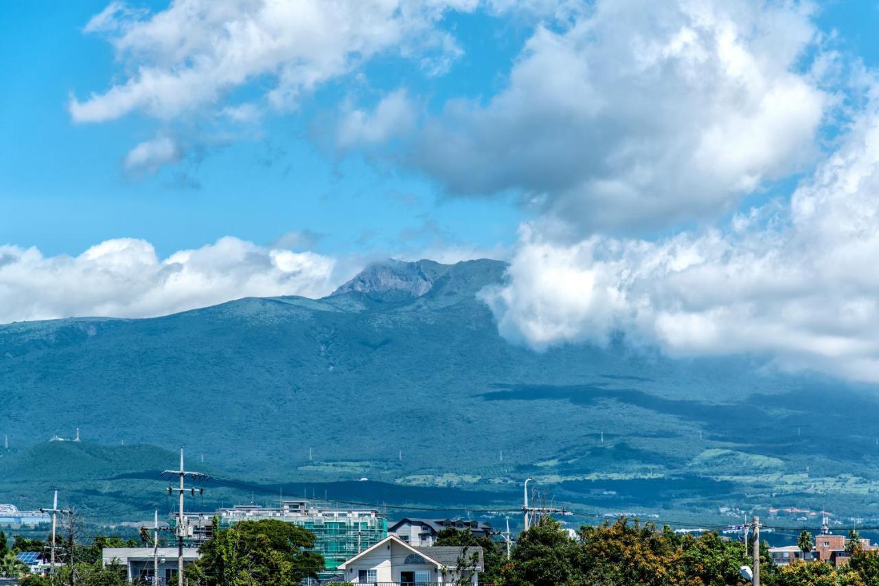 Jeju Aurum Seogwipo Exterior photo